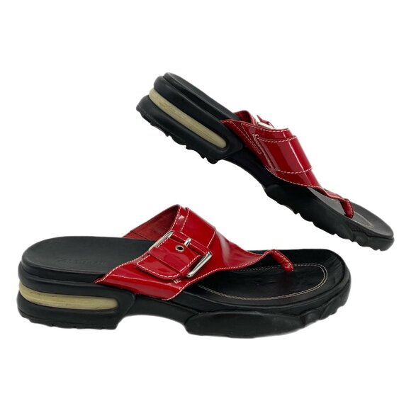 Cole Haan Red & Black Buckle Flip-Flop Sandals | Size 7 - Picture 1 of 7